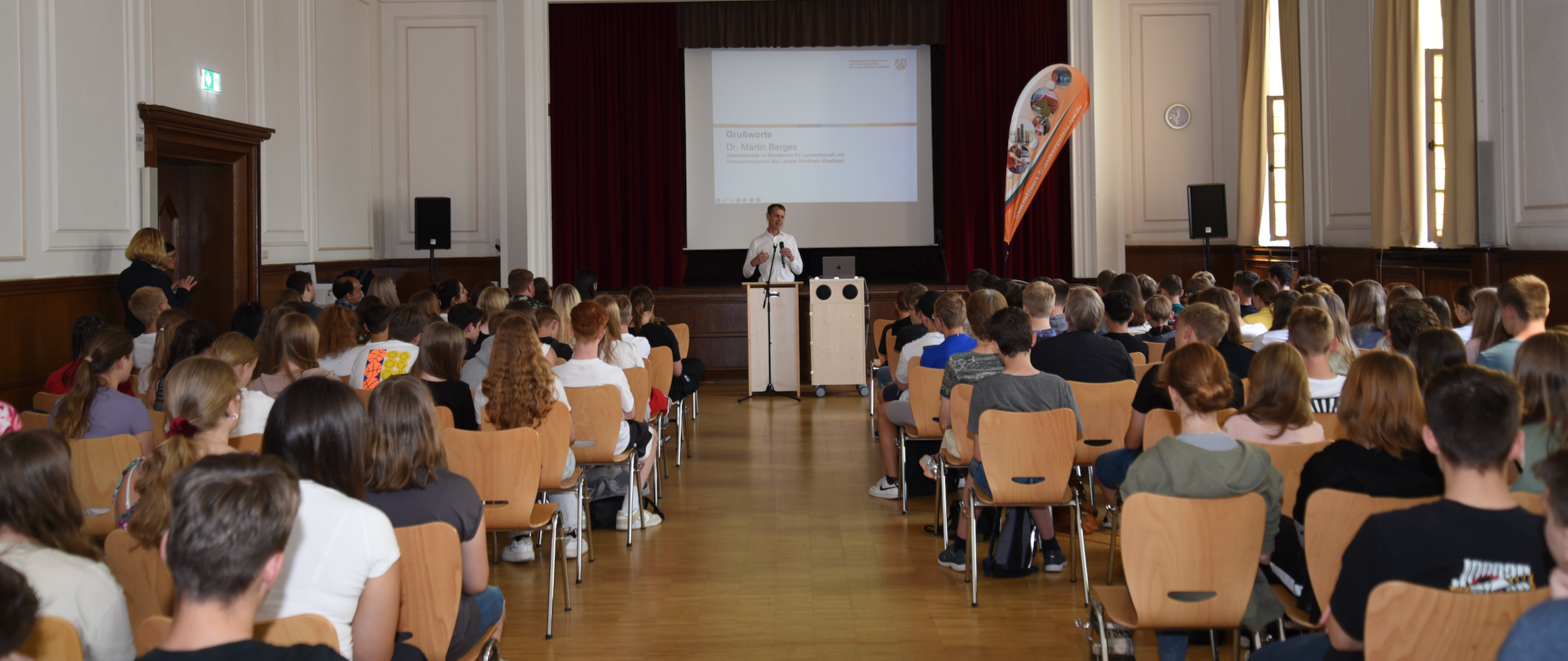 Fotos der Schüler der Schule