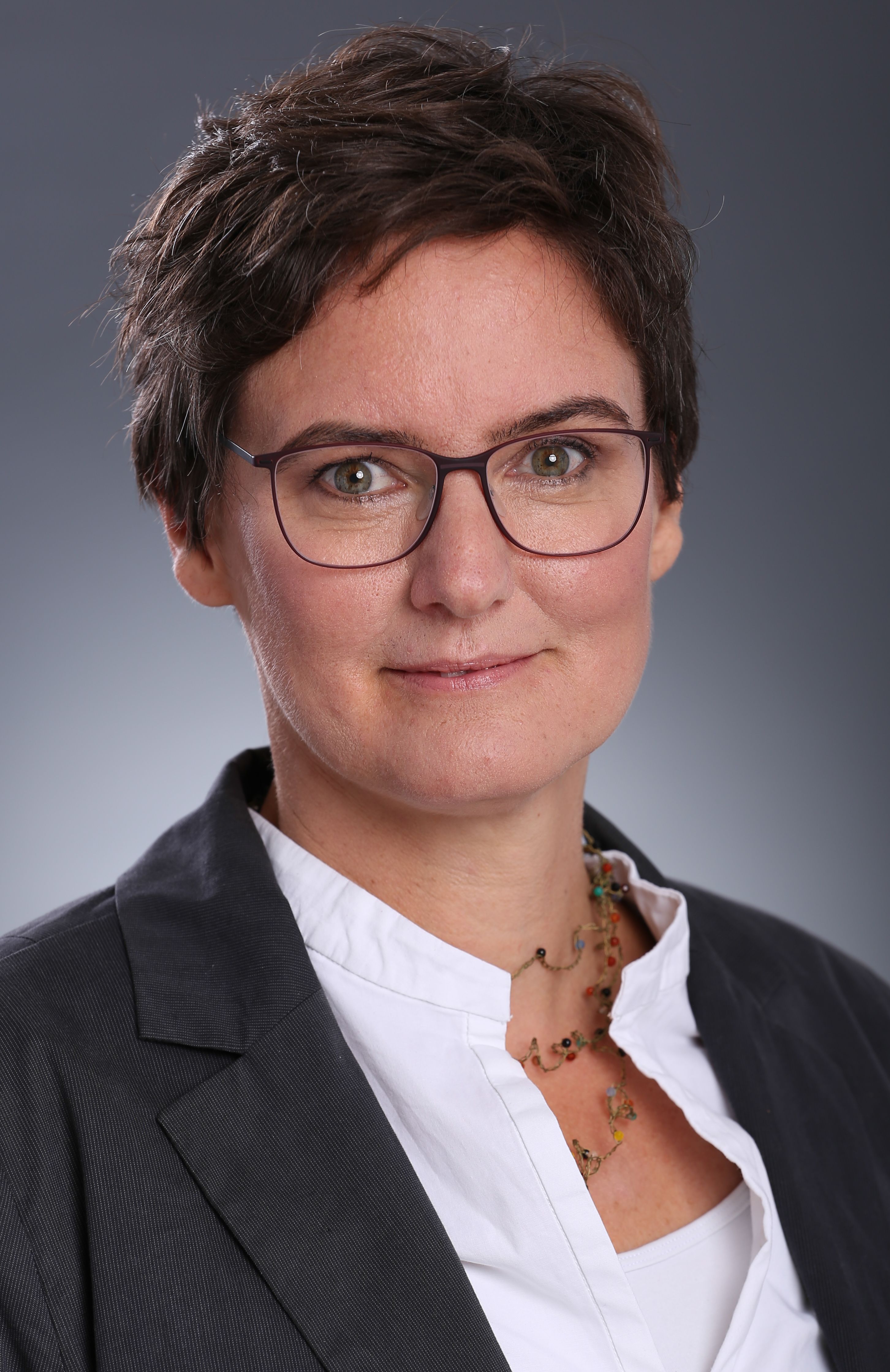 Petra Maier, Leiterin Gruppe Verbraucherbildung und Ehrenamt | © Verbraucherzentrale NRW | Honorarfreie Verwendung nur im Zusammenhang mit Nennung Verbraucherzentrale NRW.